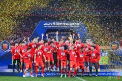 随着上海申花3-3山东泰山！诞生了5大不可思议，2个不争事实！